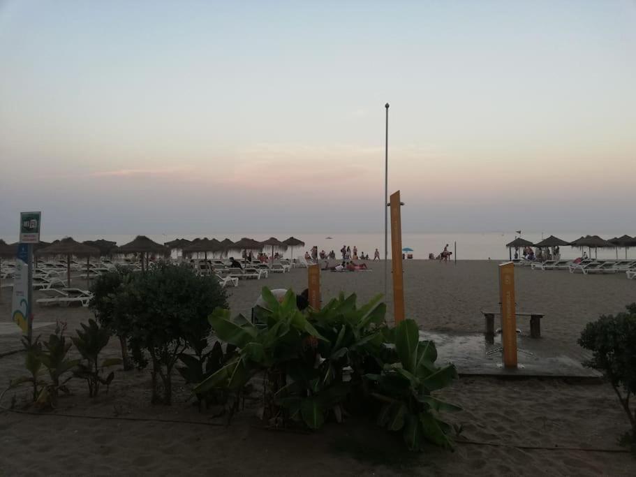 Estudio En Playa De Fuengirola Wifi Exteriör bild